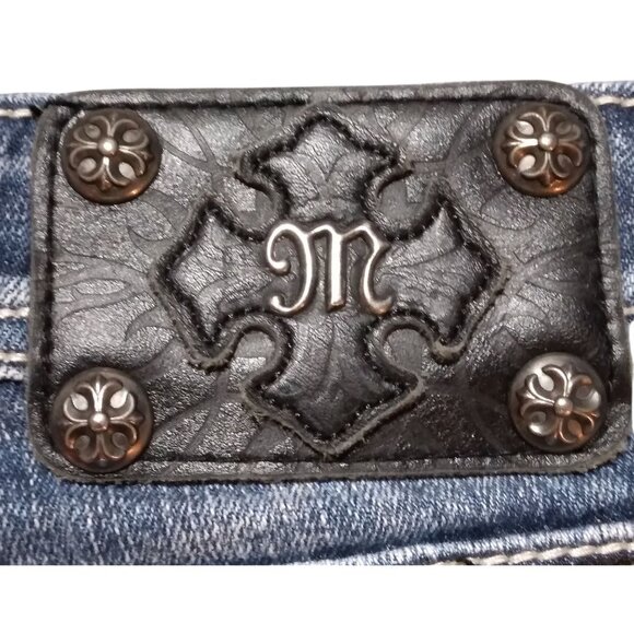 Miss Me Women Dark Wash Low Rise Capris 30 Y2Kcore Casual Comfy Distressed Jean - Picture 13 of 16